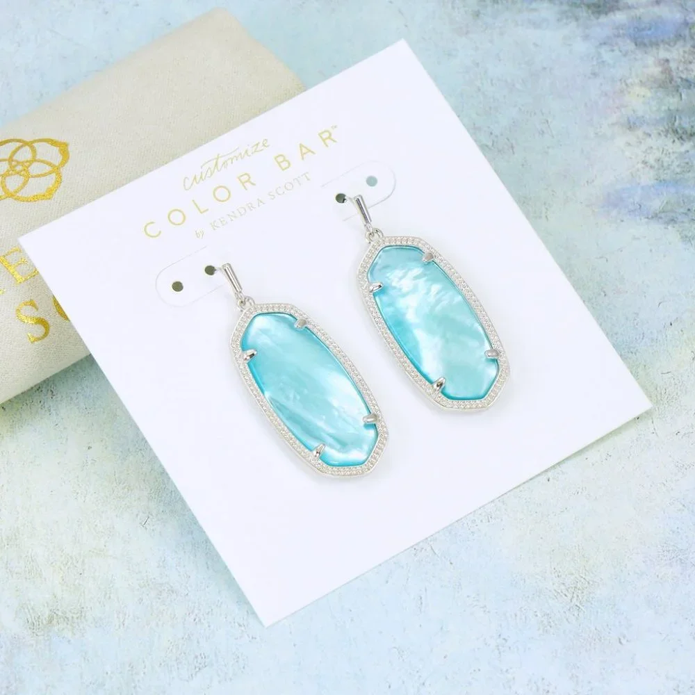 Kendra Scott Elle Aqua blue Illusion earrings Silver Tone - Picture 3 of 5